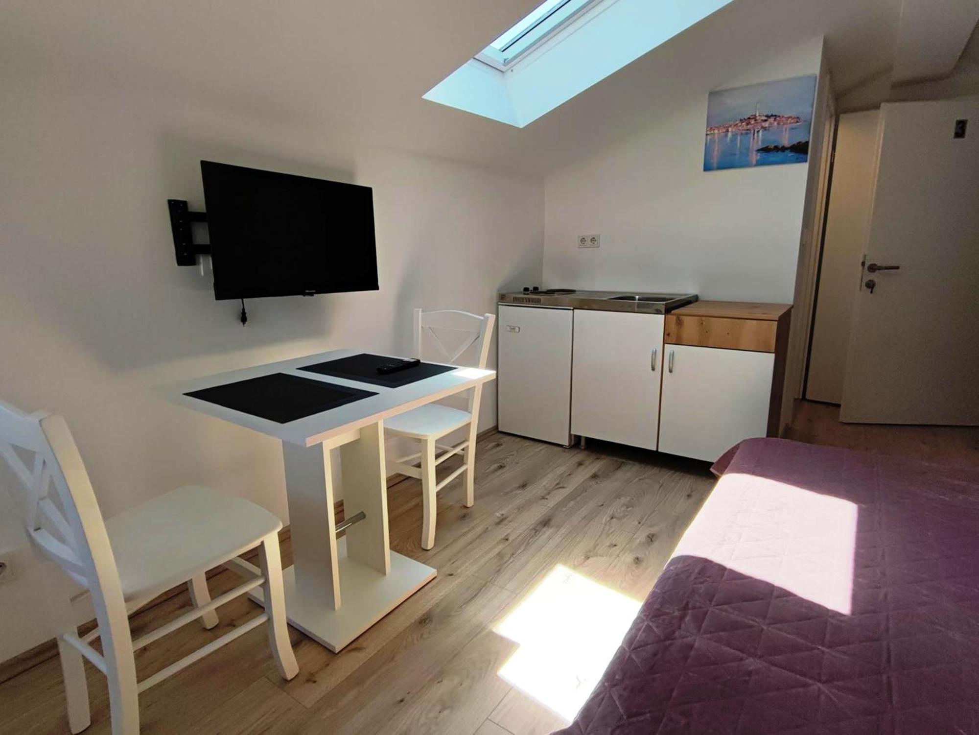 Crystal Deluxe Apartment Rovinj Exterior photo