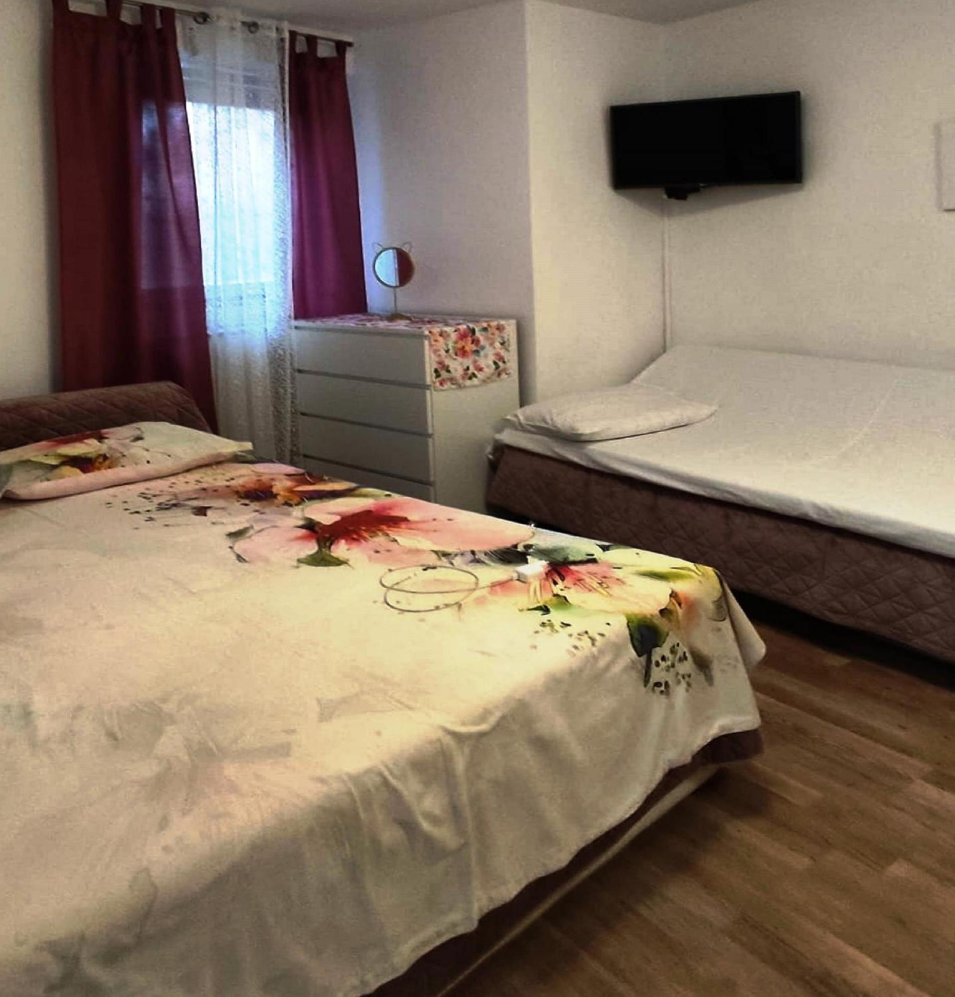 Crystal Deluxe Apartment Rovinj Exterior photo
